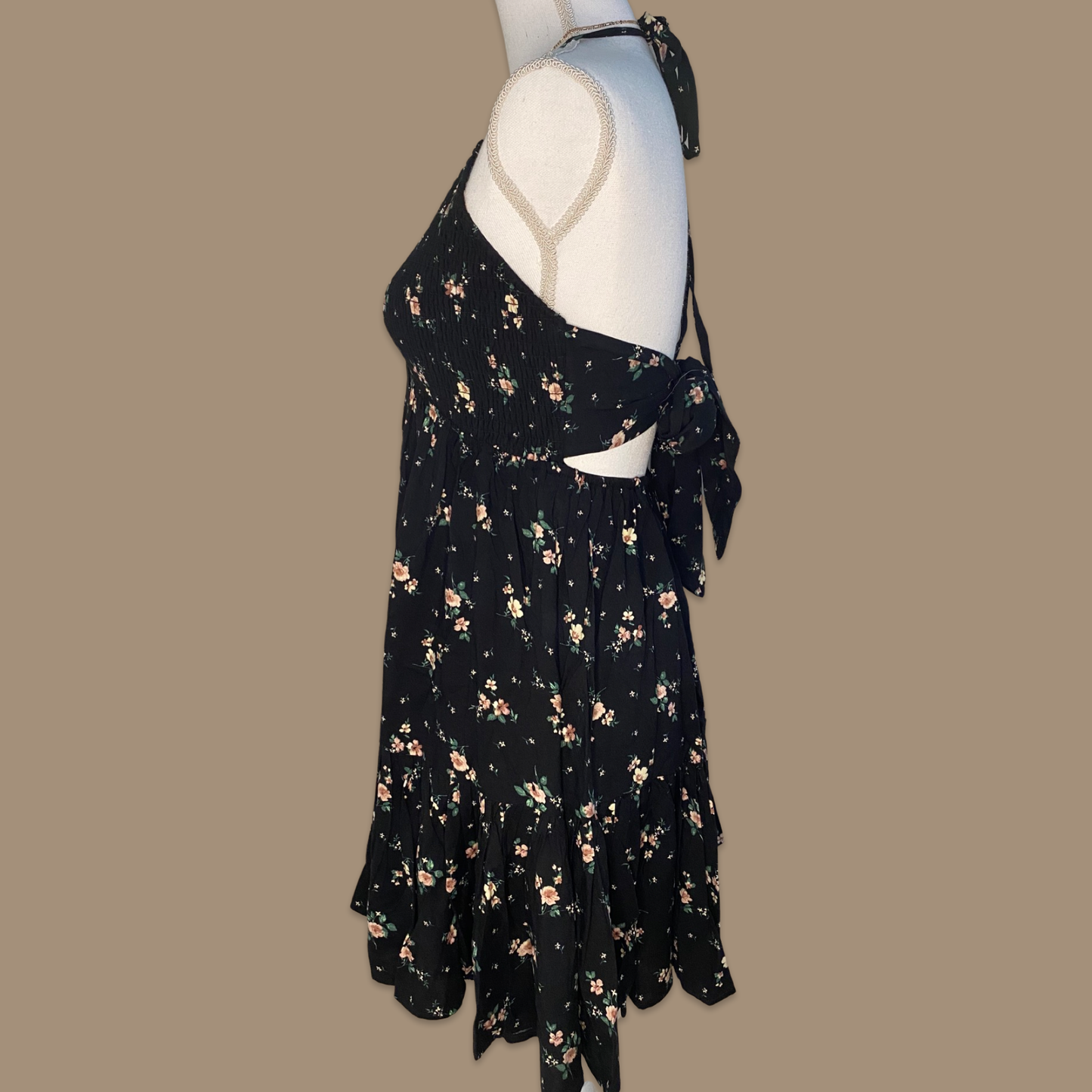 Leah Floral Back-Tie Dress