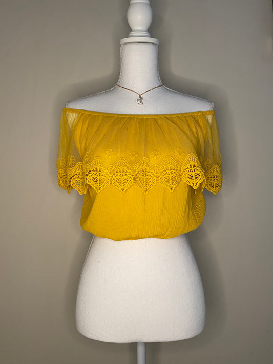 Adri Lace Off Shoulder Top: Yellow