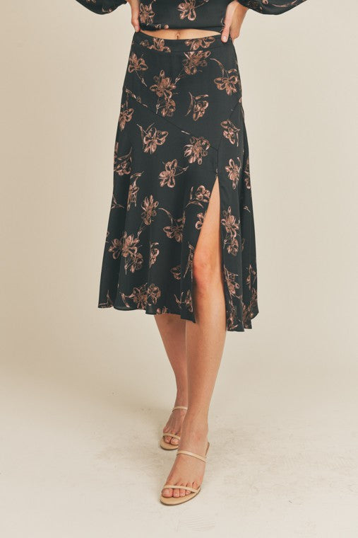 Sandy Side Slit Floral Print Skirt