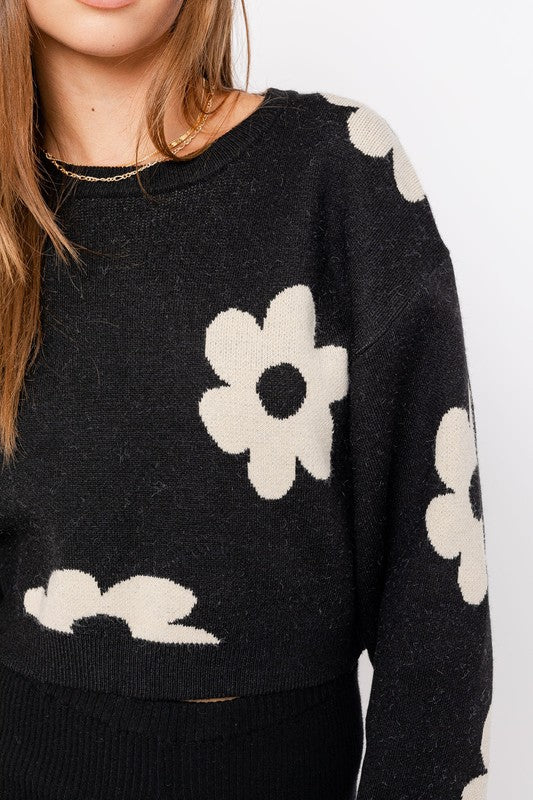 Lyla Long Sleeve Crop Sweater with Daisy Pattern