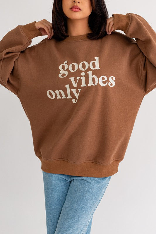 Lainey Embroidery Oversized Sweatshirt