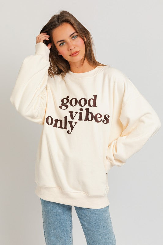 Lainey Embroidery Oversized Sweatshirt